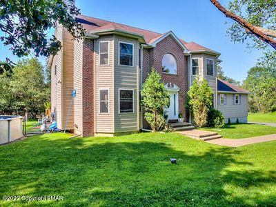 659 Twisted Oak Ln, Effort, PA, 18330
