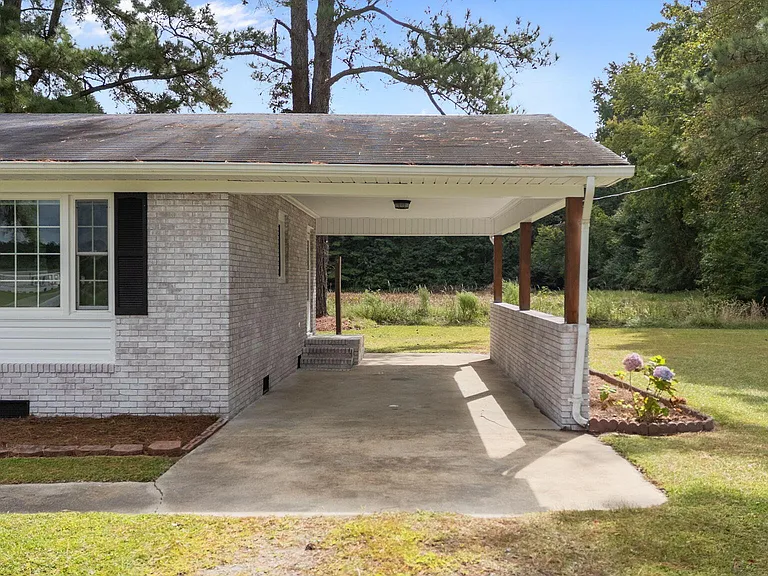 74 Cedar Rd — Photo 25