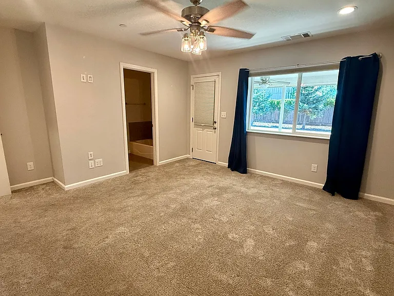 151 E Yolo St — Photo 16