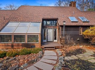 128 Mountain Rd, Ringoes, NJ 08551