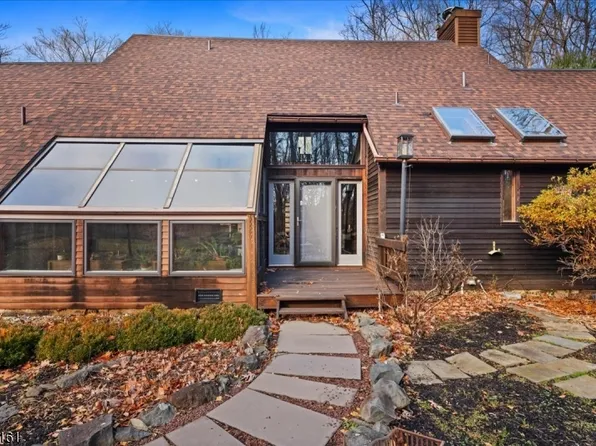 128 Mountain Rd, East Amwell Twp., NJ 08551