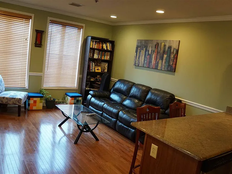 725 Jefferson St #45 — Photo 1