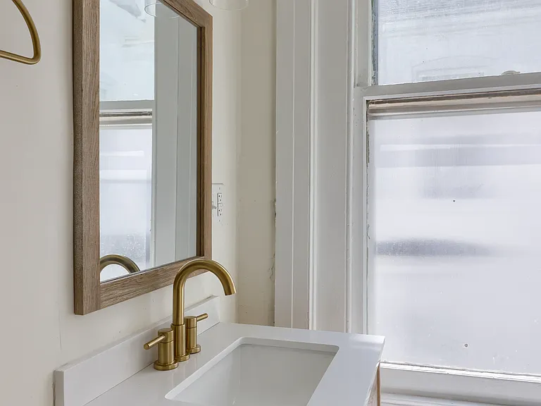536 W James St #2 — Photo 18