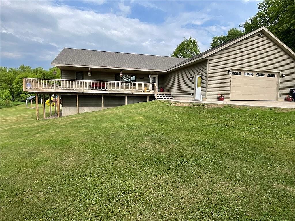 184 30th Street, New Auburn, WI 54757 Zillow