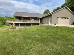 184 30th St, New Auburn, WI 54757