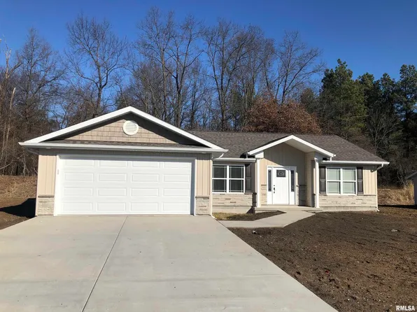 110 Olivia Dr, Marion, IL 62959