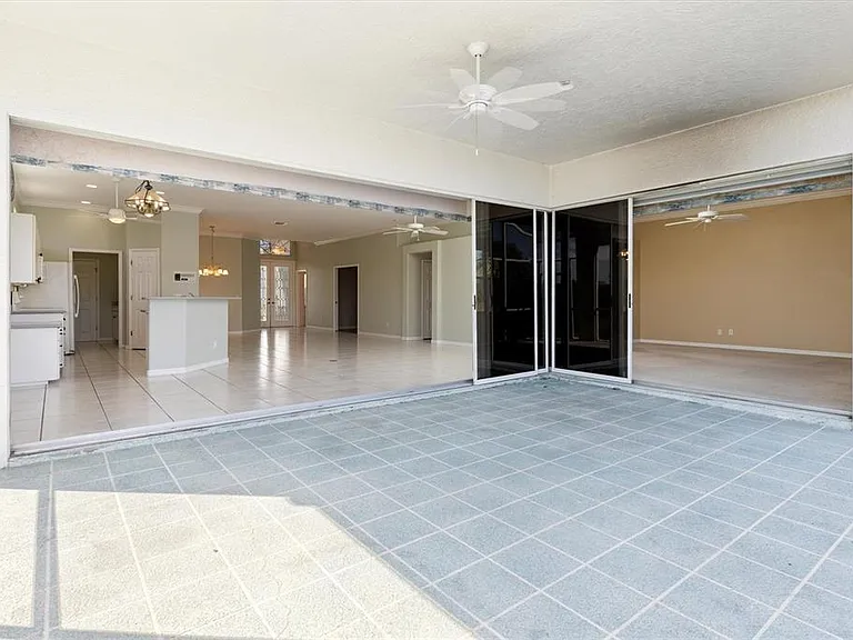 26040 Feathersound Dr — Photo 33