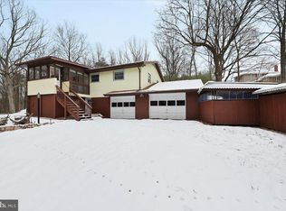 122 Clifton Dr, Ridgeley, WV 26753