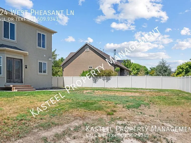 924 W Pheasant Ln — Photo 35