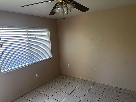 5th image of 306 Woodrow Ave #A