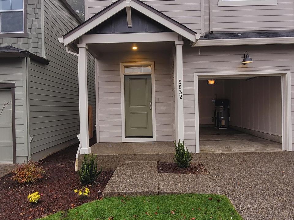 1st image of 5832 N 80th Ct