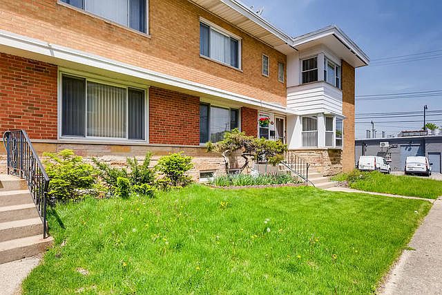 1st image of 4902 Carol Ave #D