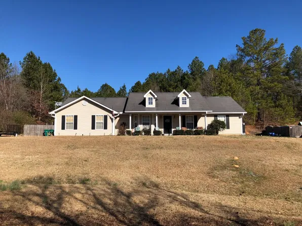 16044 Northwind Cir, Northport, AL 35475