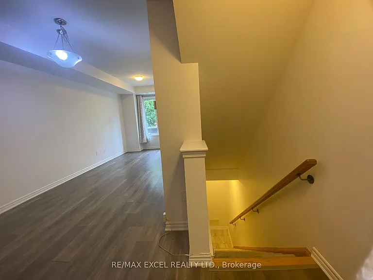 15 Heron Park Pl #5 — Photo 28