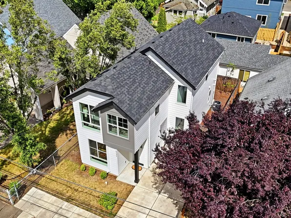 6336 SE 84th Pl, Portland, OR 97266
