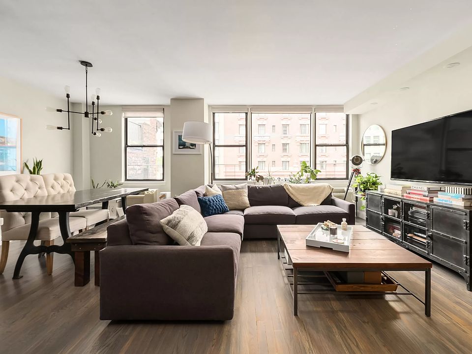 1st image of 200 W 79th St APT 5D