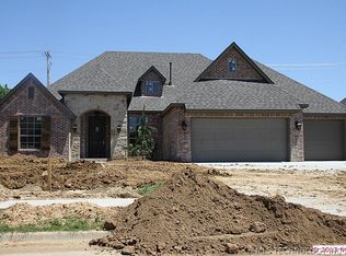 9211 N 96th East Ave, Owasso, OK 74055