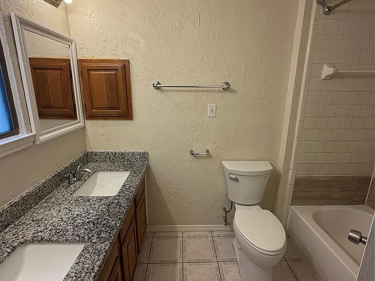 1423 Elkwood Dr — Photo 18