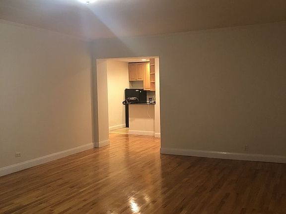 4th image of 330 E 58th St APT 4G
