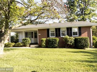 216 Chantrey Rd, Lutherville Timonium, MD 21093