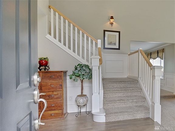 4th image of 803 125th Avenue Ct E