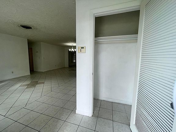 2nd image of 218 Olive Avenue