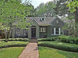 922 Salmon Dr, Dallas, TX 75208