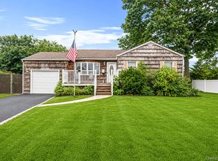 1231 10th Street, West Babylon, NY 11704