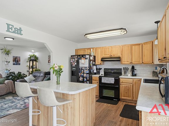 5th image of 3503 Crestline Cir