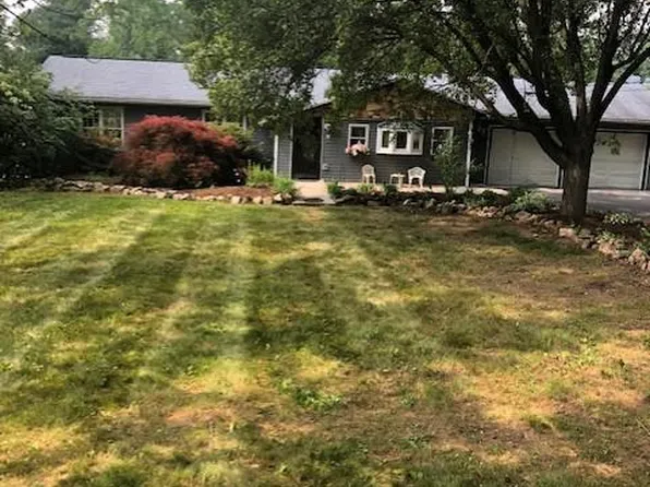 220 Richwine Rd, Shermans Dale, PA 17090