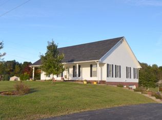 222 Colonial Heights Rd, Glasgow, KY 42141