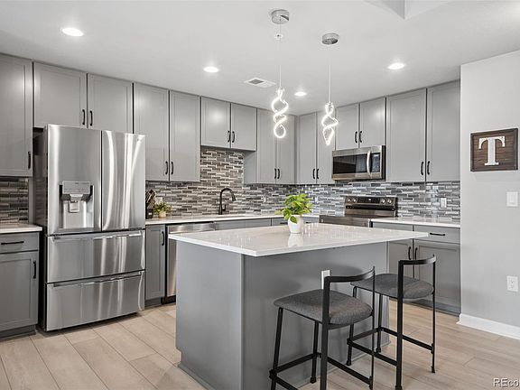 3rd image of 8185 E Lowry Boulevard #105