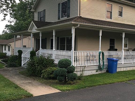 Wrap Around Deck Driveway