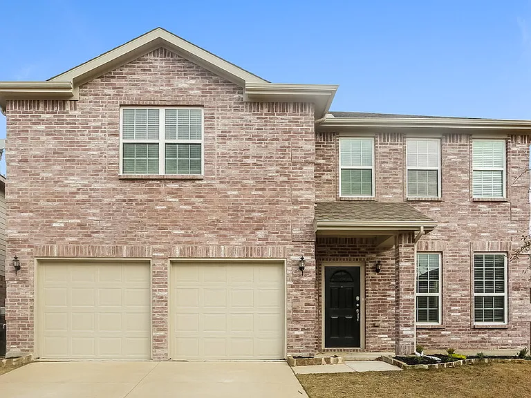 5000 Caraway Dr — Photo 1