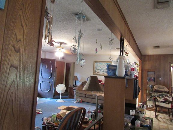4th image of 202 Catalpa St