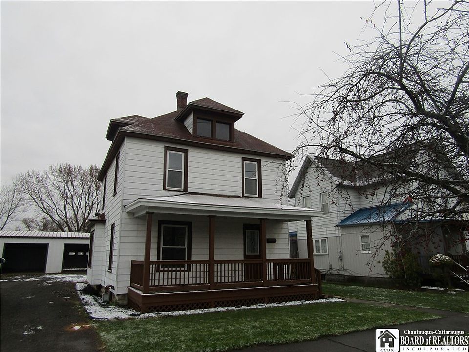 1st image of 234 Lister Ave