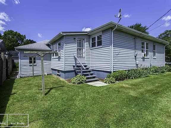 5th image of 529 Robertson St