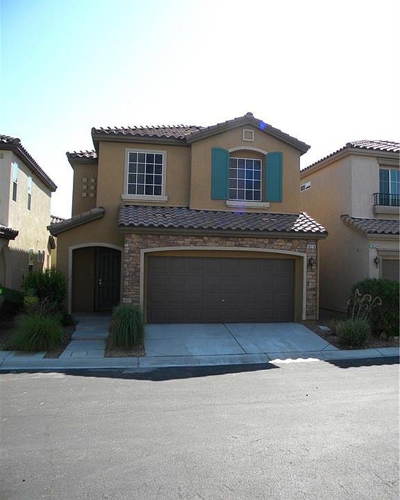 1st image of 10518 La Campana St