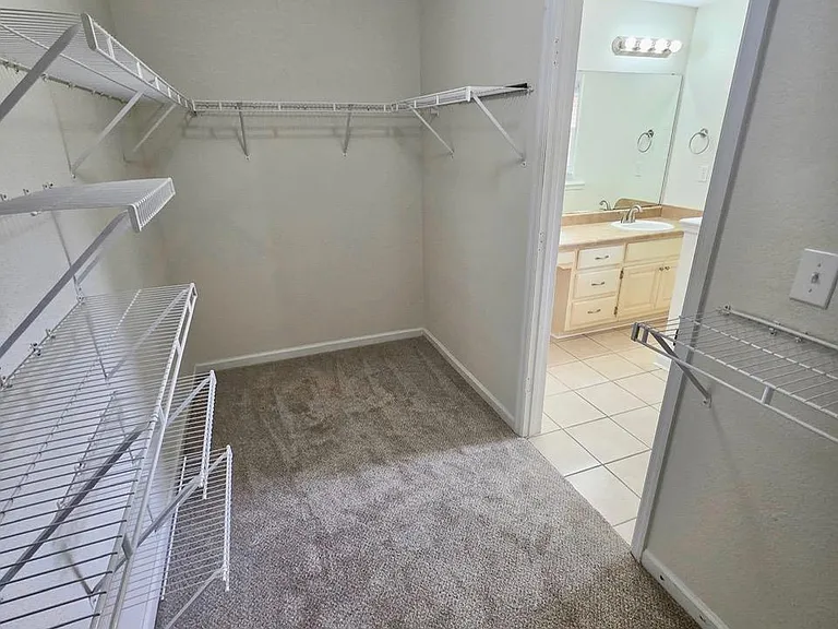 17439 Morgan Dr — Photo 17