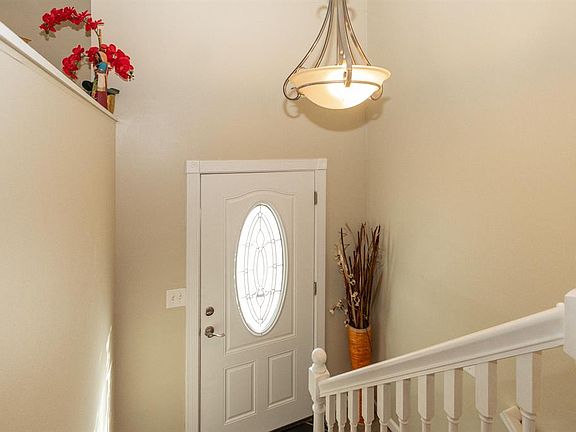 5th image of 7758 Ravenswood Dr