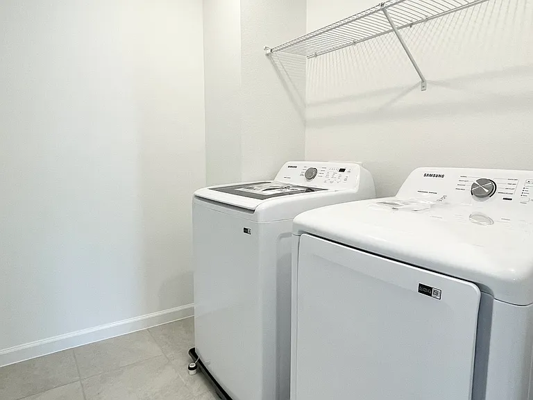 734 Spring Palms Loop — Photo 11
