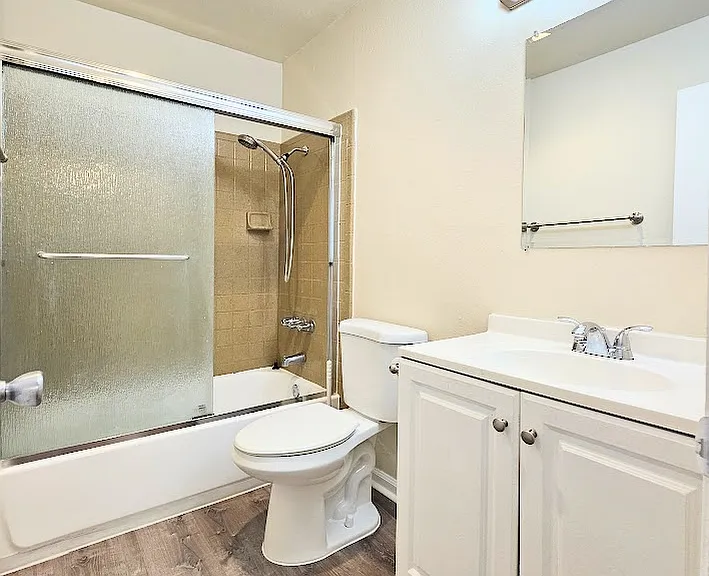 4919 Narragansett Ave #1 — Photo 11