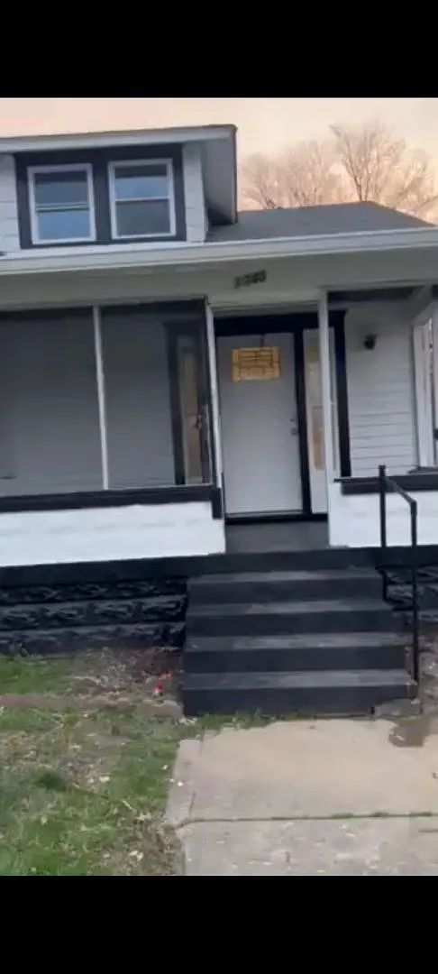 Great 3BR/1Ba house with unfinished basement — Photo 1