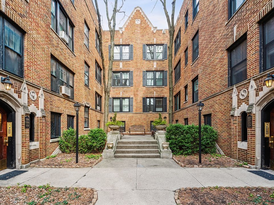 1st image of 1102 W Montana St APT 1