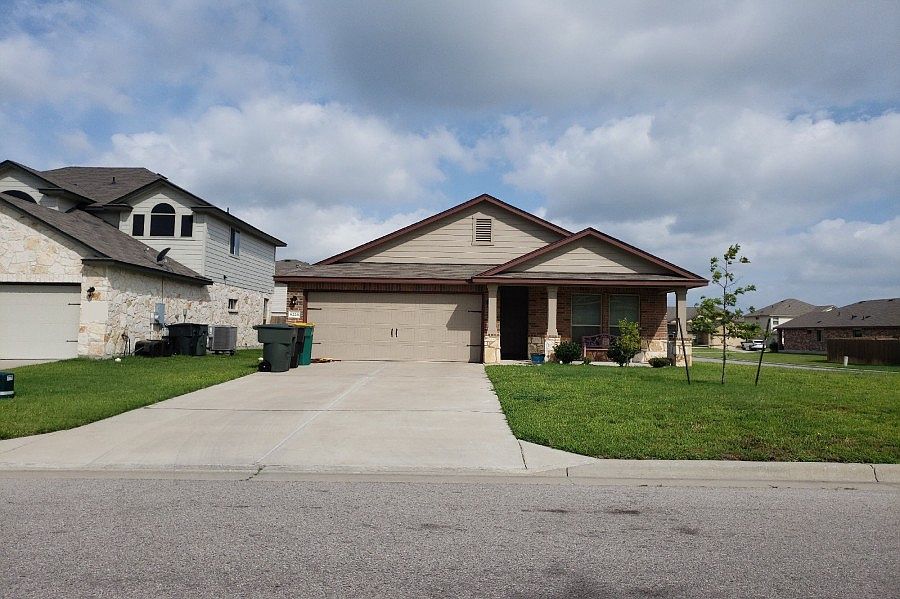 1st image of 6226 Ambrose Cir