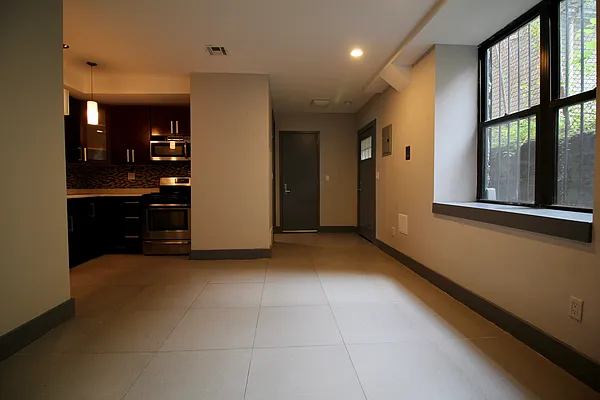 Rented by Hagstrom Management Inc | media 2