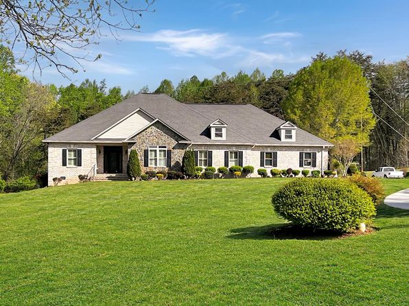 516 Old Mayfield Rd, Danville, VA 24541