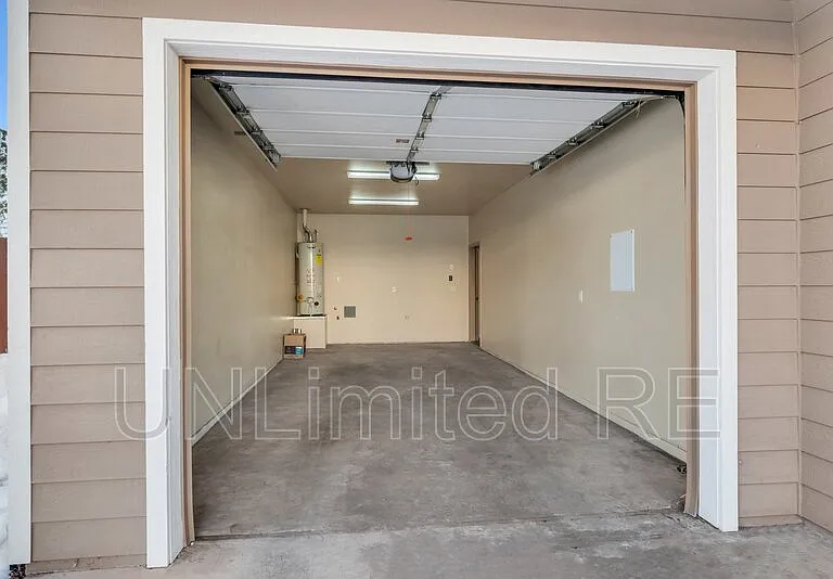2805 S Flagstone Ln — Photo 21