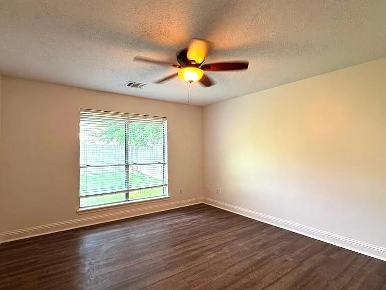 6422 Diamond Rock Dr — Photo 11