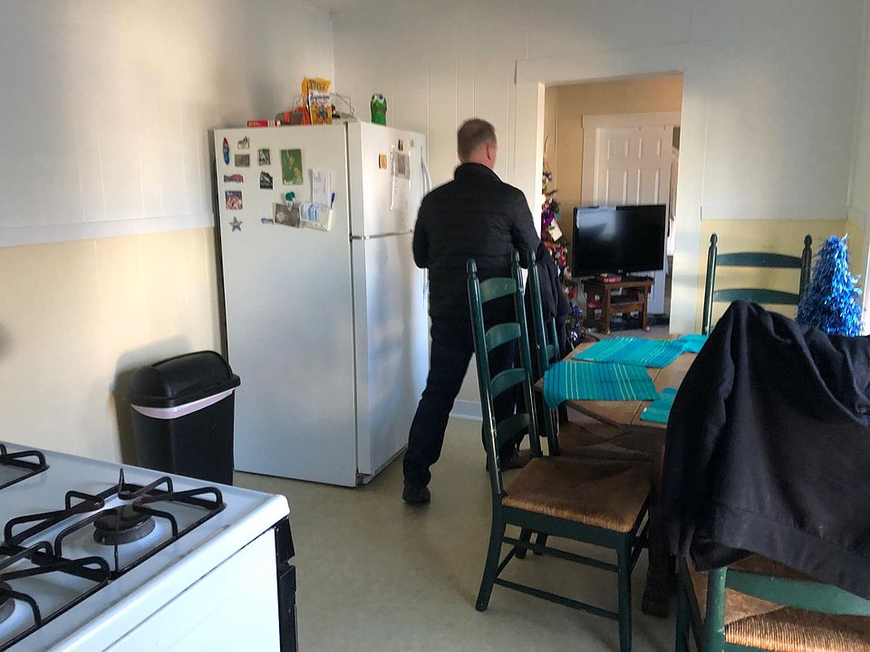 1st image of 48 Lake St #A